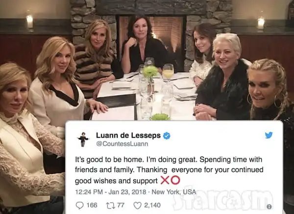 RealBravoholic's tweet image. smoking a joint and watching old rhony is so healing
