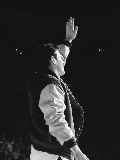 CrisChiqui03's tweet photo. #CoryMonteith
Sono dodici anni senza questa anima meravigliosa, dodici nni senza il suo sorriso
Dodici anni senza te Cory.
È dura, è fottutamente dura ogni 13 Luglio.Per sempre nel mio cuore, Finn #finnhudson #finchel #glee #gleek https://t.co/96uDceGtsU
