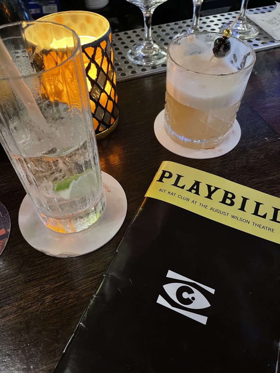 AudreyEstok's tweet image. Back to the hotel and basking in the gloriousness that was Orville Peck as Emcee in Cabaret, an insanely amazing Thai dinner and 2 gin and tonics. ✨