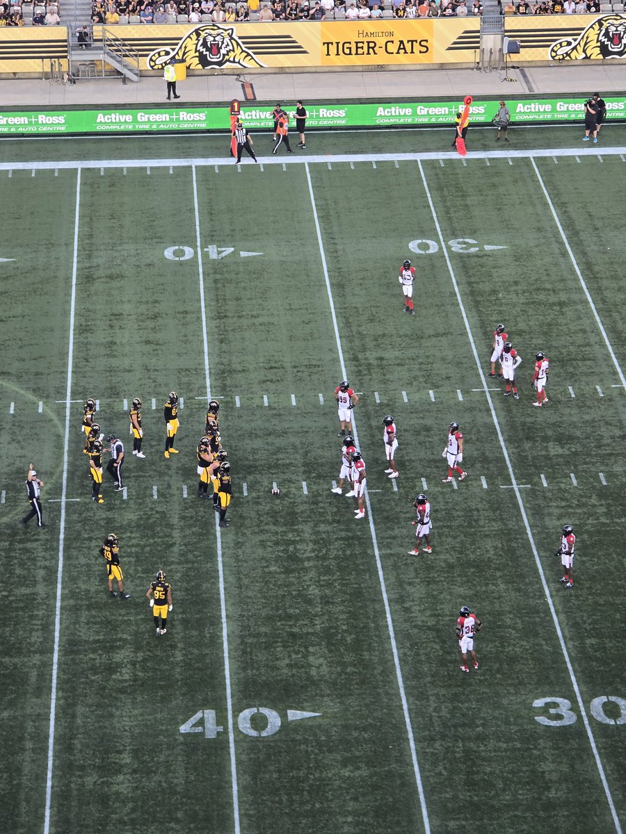 Half-time  <a href="/REDBLACKS/">Ottawa REDBLACKS</a> 7 <a href="/Ticats/">Hamilton Tiger-Cats</a> 4 <a href="/CFL_Headlines/">CFL Headlines</a> <a href="/CFL_News/">CFL News</a>