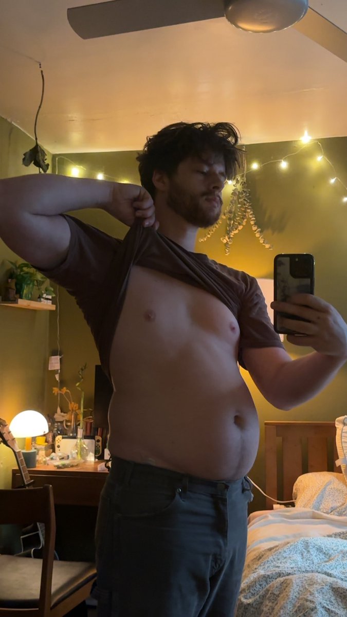 chunk tweet media