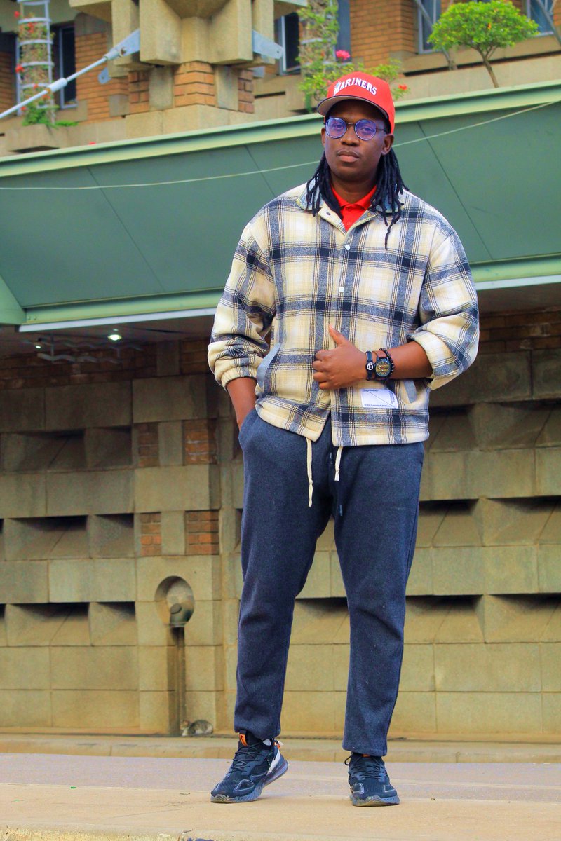 MukuyuMarvin's tweet image. Winter is not a time to pause - it’s a time to prepare.
Being deaf is not your weakness - it’s your power.

Stay focused. Your goals are already within reach.🤟💪💥

#DeafStrength #WinterGrind #PurposeDriven #Deafcan #DeafPride