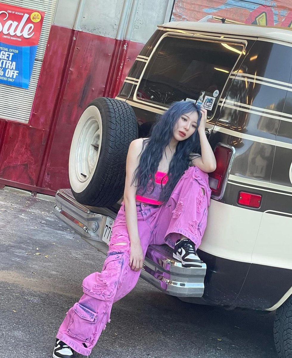 𝚢oko 蹈 ◌ * 𝚜tre͞e𝕥 tweet media