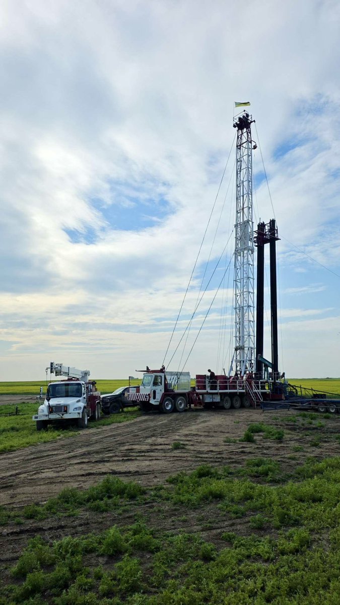 Mike Fowler tweet media