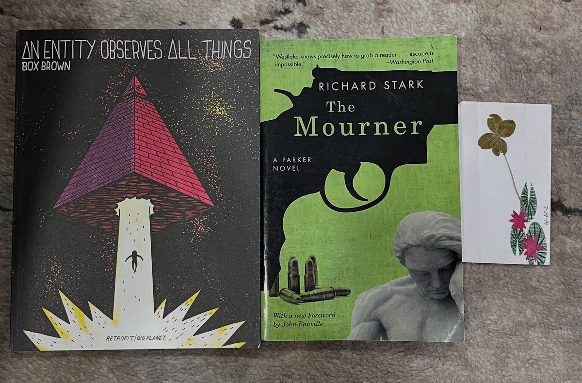 TMtalkscomics's tweet image. Latest pick ups!
Always happy to add more @boxbrown to the collection.
And found my second Richard Stark Parker novel. Which has become an increasingly more difficult hunt.
This was especially lucky though because someone had a taped down four leaf clover in the back of it!