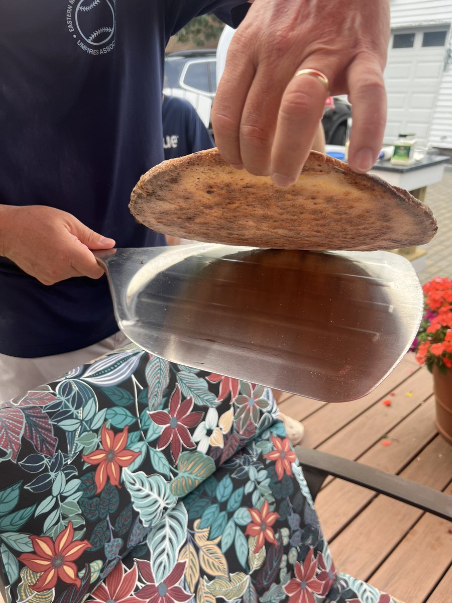 Might be my best Cheese pie out of the <a href="/SoloStove/">Solo Stove 🔥</a> pizza oven.
“The undercarriage to DIE FOR”