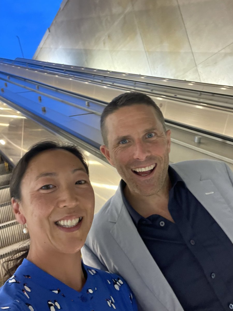 wmataGM's tweet image. Fantastic date night visit to Caruso’s Grocery right @wmata Potomac Ave station. @mattadler81 is a great host that serves up some awesome Italian & good vibes! Plus ran into @BarredinDC coming off train so it was a full DC Twitter night. (And no judging eating the dessert!)