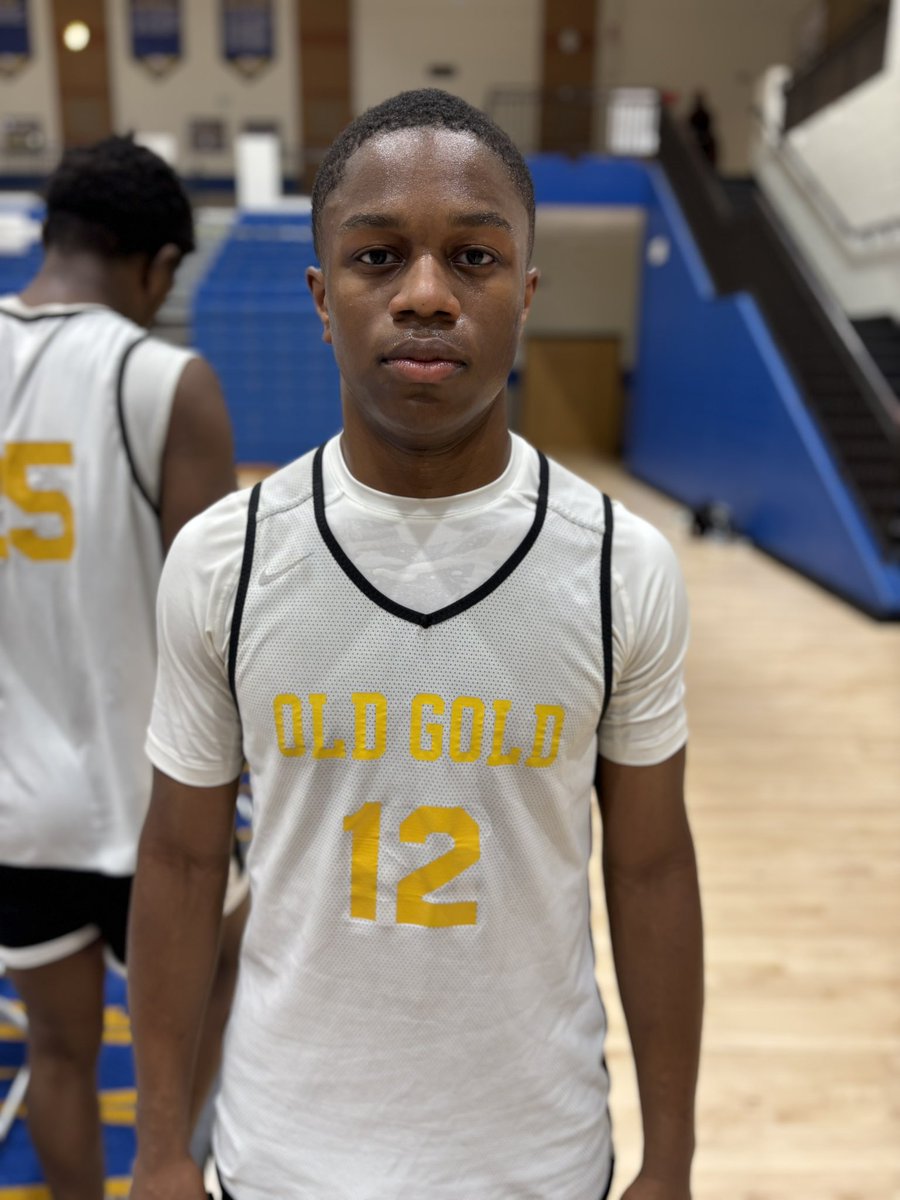 Myair Thompson 6’0 G 2026 Old Gold

Pushed the efforts at the guard spot, had a tight handle and wasted no motions getting to the rim. Stocky frame and kept the game simple while leading his group to two convincing wins on the day.