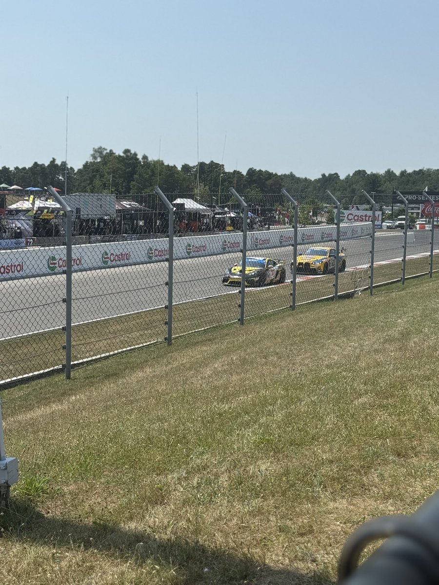 GraveDancer40's tweet photo. Excellent excellent day at the race track!! Slightly sunburnt but happy.

And happy for an @RyanEversley podium! https://t.co/Xdz15oiQeY
