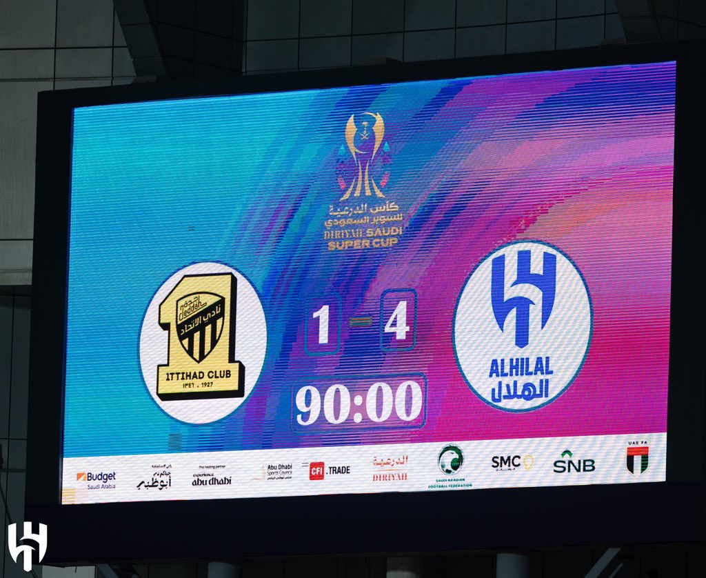 fahdalruqi's tweet photo. وصلت بهم الوقاحة أن يحسبوا تفكير الهلال بالانسحاب من السوبر بسبب ضيق الوقت بأنه خوف من أنديتهم

هذه نتيجة آخر نهائيين للسوبر https://t.co/ZJcGDUtU2a