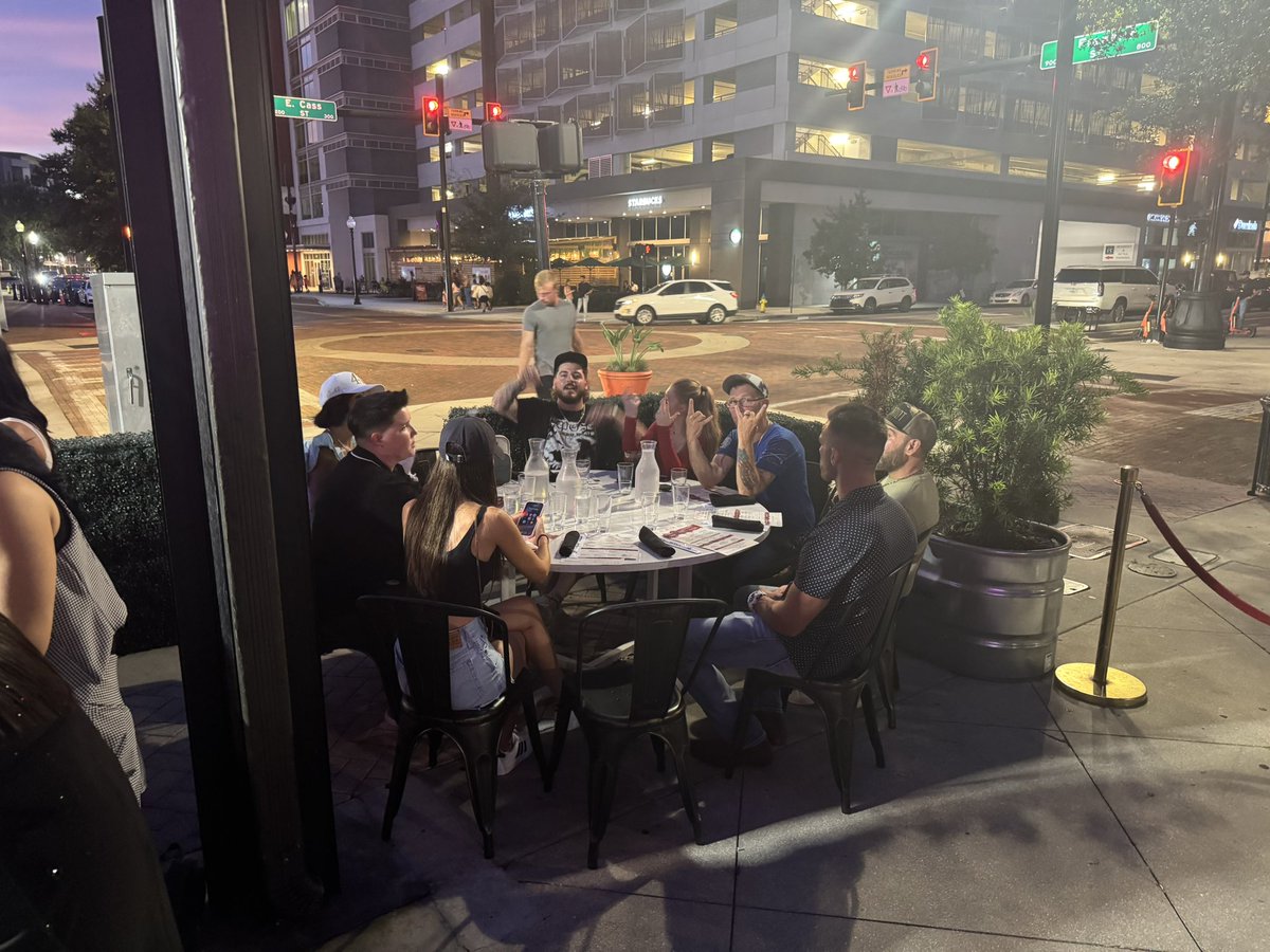 teameffujoe's tweet image. Creators. Influencers. Colleagues. Friends. All together thanks to @TPUSA @TPAction_ @charliekirk11