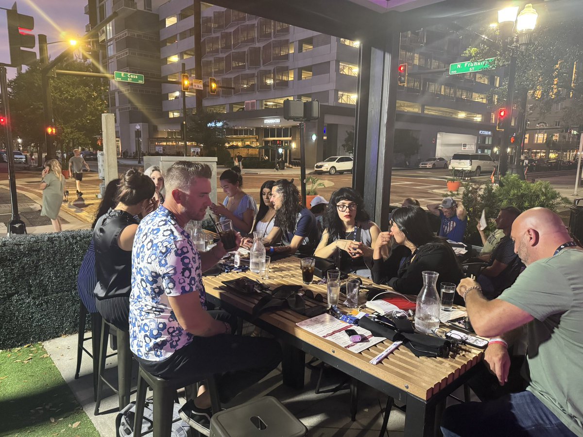 teameffujoe's tweet image. Creators. Influencers. Colleagues. Friends. All together thanks to @TPUSA @TPAction_ @charliekirk11
