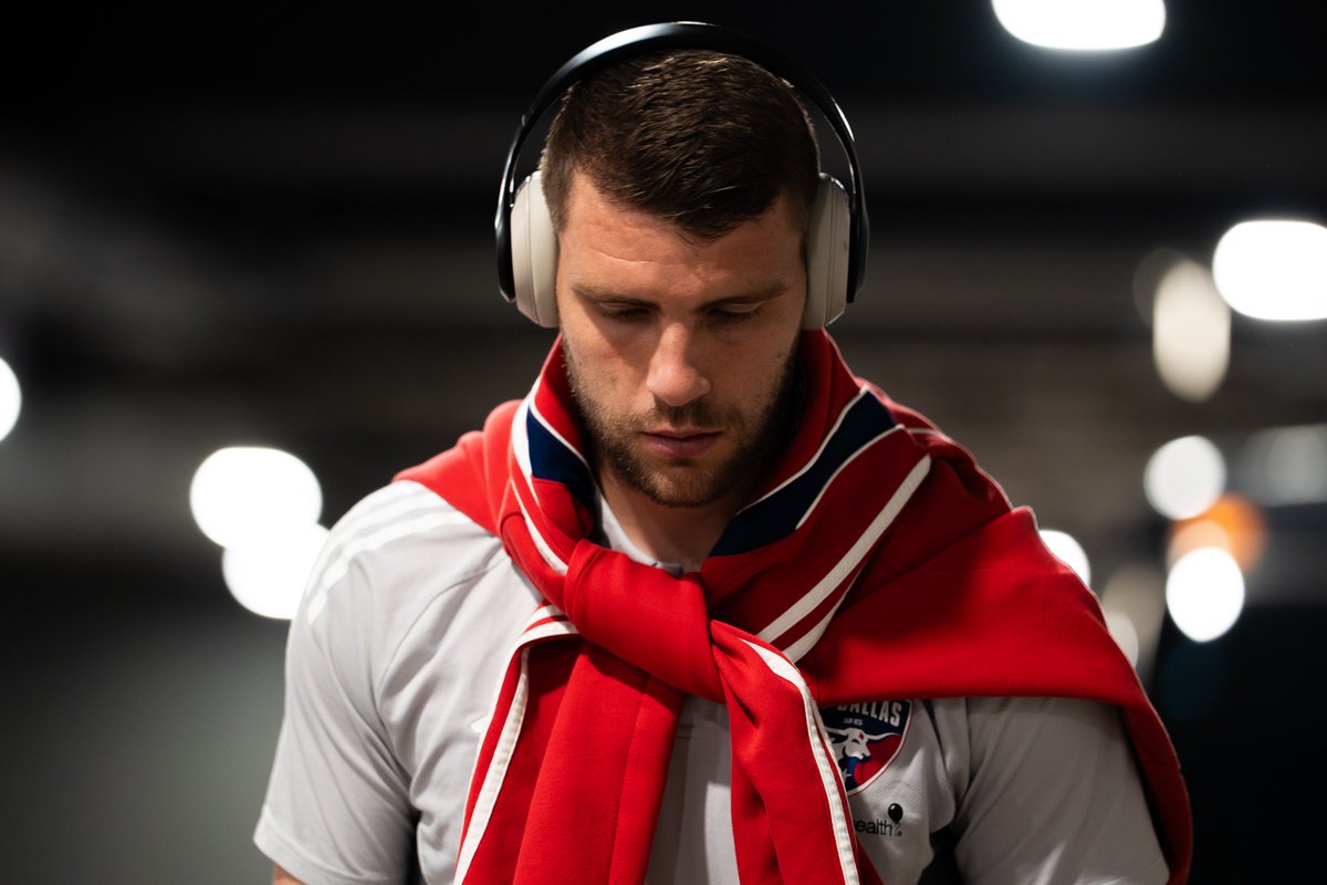 Locked in for a battle out west 🔒