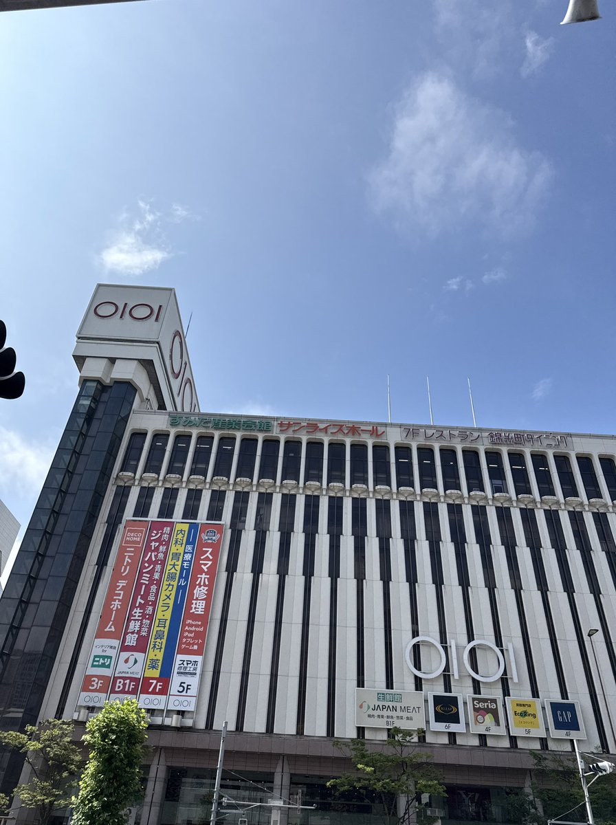 mare1983's tweet image. 日本手帖の会、手帳夏祭り。今年も始まりました。エレベーターに広告を出していて、びっくりしました。
#手帳夏祭り