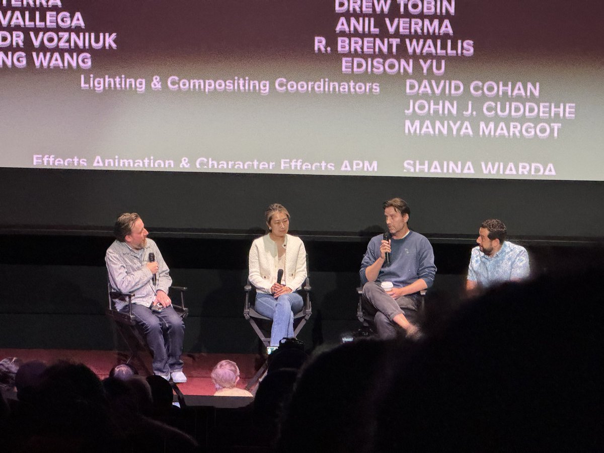 GoldieChan's tweet image. Thanks to @netflix for the industry screening of #KPOPDEMONHUNTERS ! Lots of good response + cute merch. Great panel with my FAV @maggiemkang & @dairysnake Ian Eisendraft