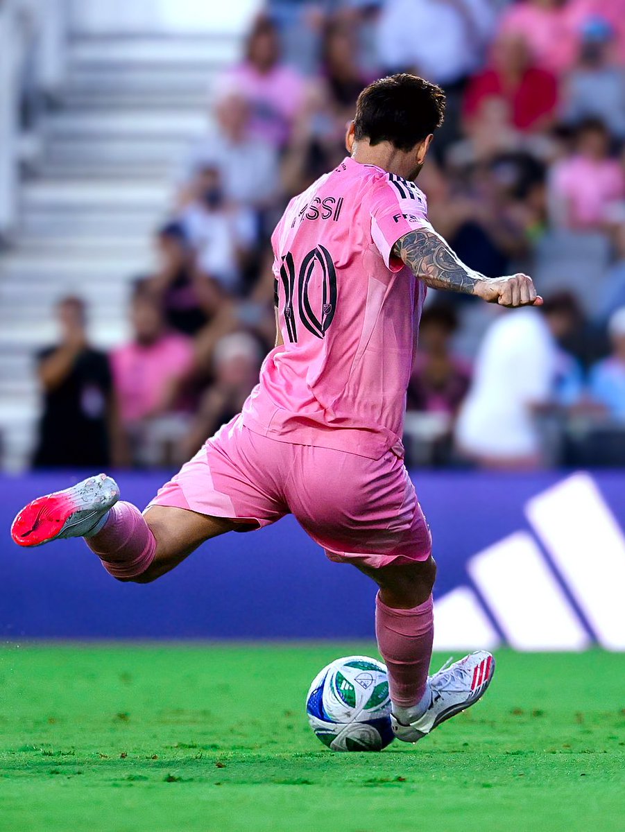 Stop That Messi tweet media