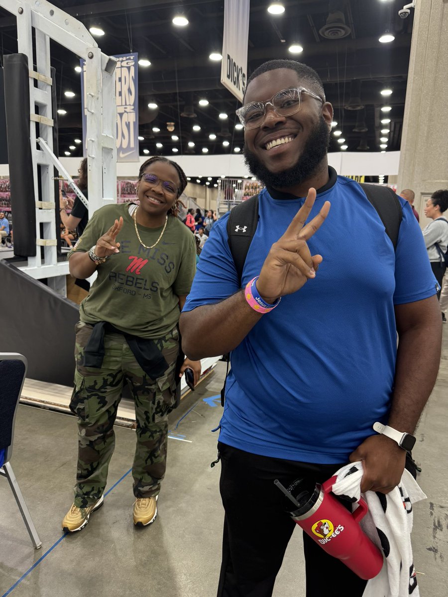 Niyin Miller tweet media