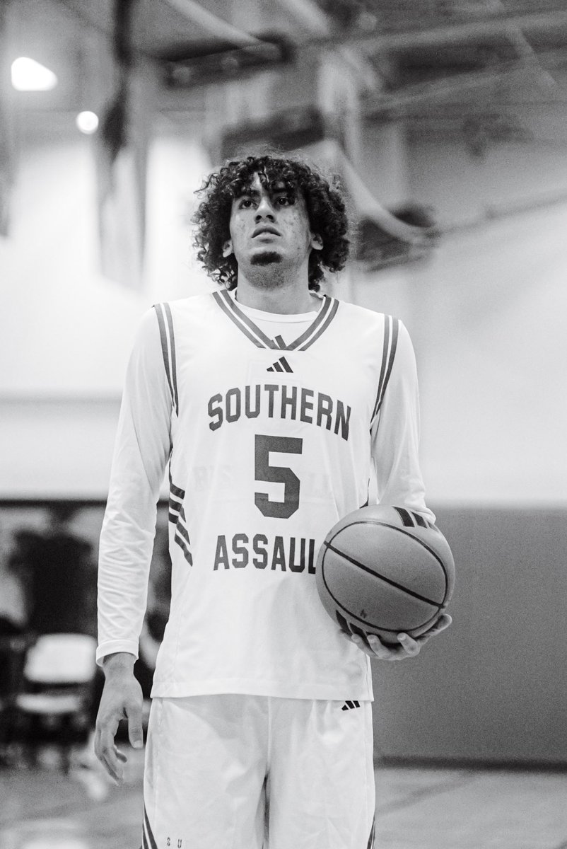 Paul Harvey (@caa_bball_ok) on Twitter photo Ended the <a href="/3SSBCircuit/">3Stripes Select Basketball</a> in Rock Hill South Carolina with a W.
These 2 Oklahoma boys led us in scoring this last game.
<a href="/beau_2026/">beau billingsley</a> with 15 points 7-9 from field
<a href="/CaisonRobinson/">Caison Robinson</a> with 11 points 3-5 from 3.
<a href="/Cole30Cory/">Cory Cole</a> big year coming for the Norman guys. Ended the <a href="/3SSBCircuit/">3Stripes Select Basketball</a> in Rock Hill South Carolina with a W.
These 2 Oklahoma boys led us in scoring this last game.
<a href="/beau_2026/">beau billingsley</a> with 15 points 7-9 from field
<a href="/CaisonRobinson/">Caison Robinson</a> with 11 points 3-5 from 3.
<a href="/Cole30Cory/">Cory Cole</a> big year coming for the Norman guys.