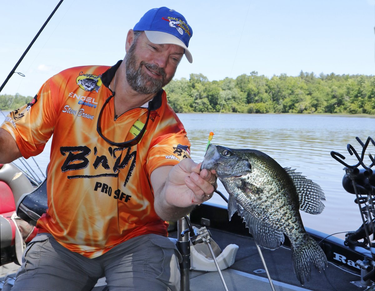 CrappieNow's tweet photo. July isnโt just for fireworks โ itโs for explosive crappie action too! Learn how Tim Huffman and top anglers create their own fishing fireworks with proven summer tactics.
https://t.co/GXuGUrLLbB
#Crappie #Fishing #SpiderRigging #ShootingDocks #Stakebeds #ForwardFacingSonar https://t.co/G6319LqQX4