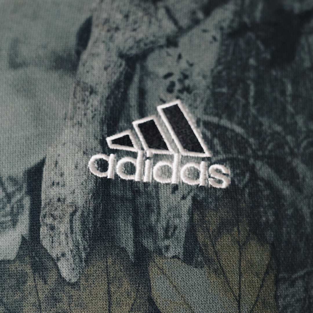 sidestep_SA's tweet image. Lightweight, comfortable, and designed to move with you—wherever the day takes you.🔥
Adidas Performance Camo Hooded Full-Zip Jacket - R 1,799.99
Available online & in store while stocks Last!
T's & C's apply.
#cultureforward #sidestep #fashion #sidestepstyle #SSstyle