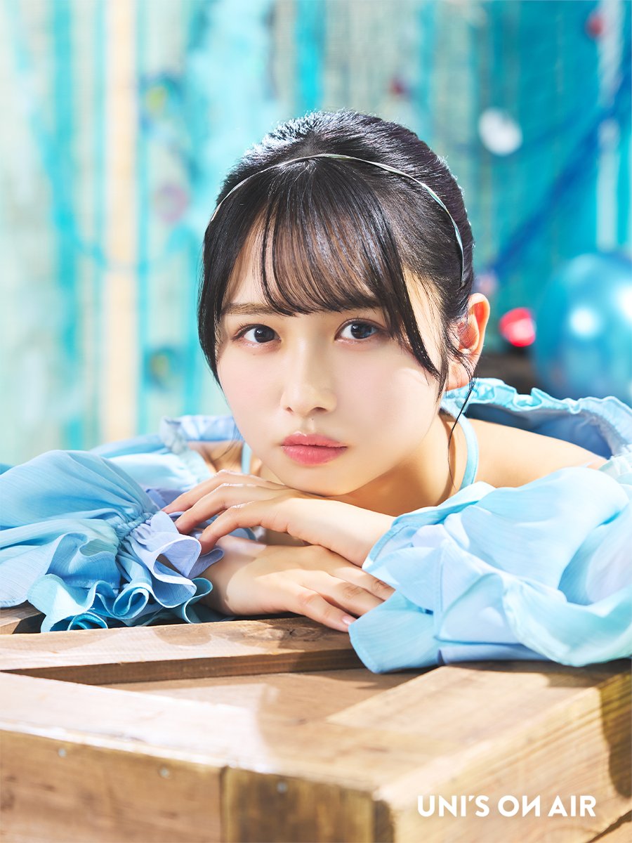 ☀限定衣装「UNIFES'25 summer」☀ キュートな上目遣いに釘付けです