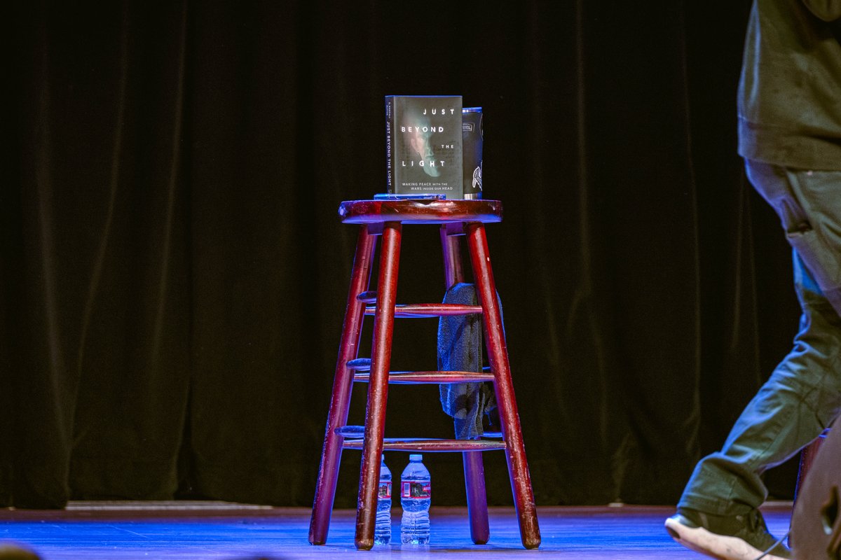 HOBSanDiego's tweet image. RECAP! June 20th
Randall Blythe - Just Beyond The Light
Spoken Word Book Tour
📸: Sam Stofko @SamShootsShows
Download the full album with more fan photos here: livemu.sc/4nPyhkQ
@drandallblythe