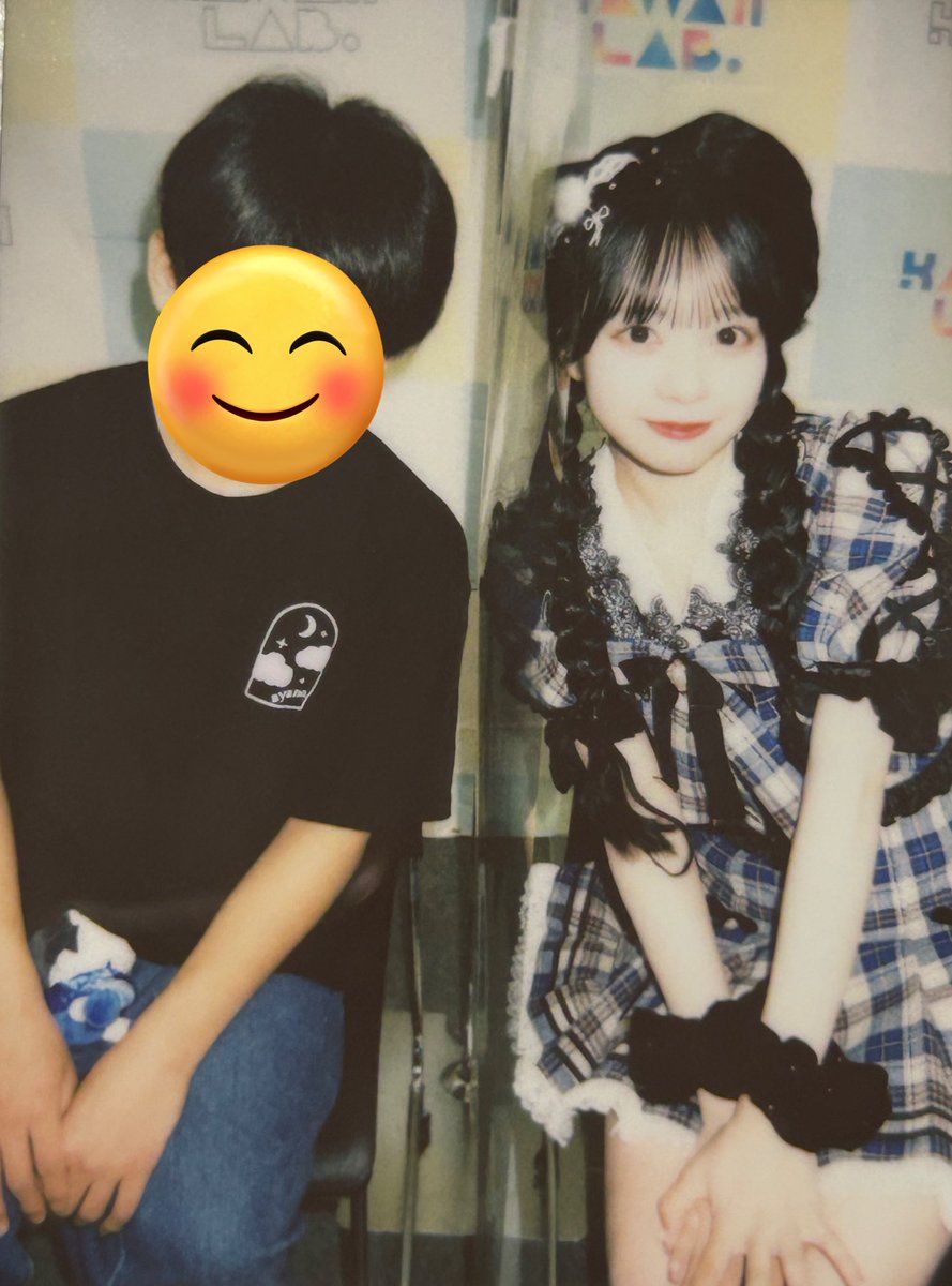 福岡大特典会3部！
寄り添いチェキ！幸せとかわいいの言葉しか出てきません☺️
#あやのといっしょ #増田彩乃