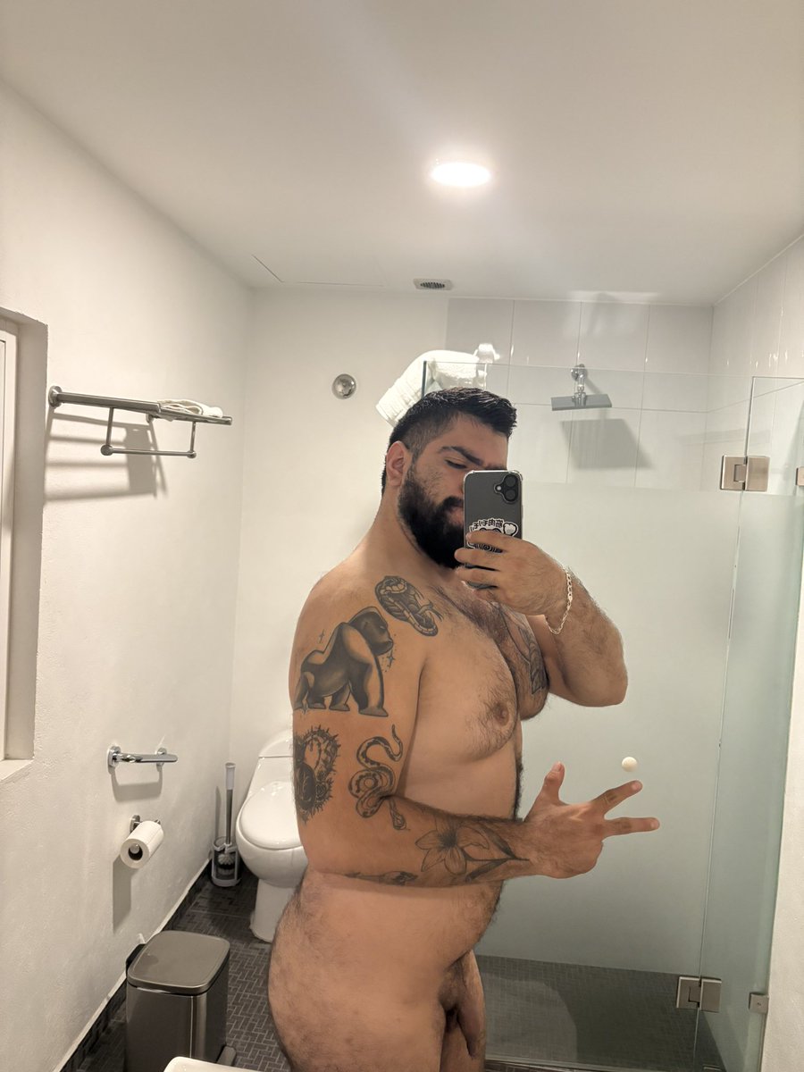 Quien me presta su verga? 🥵