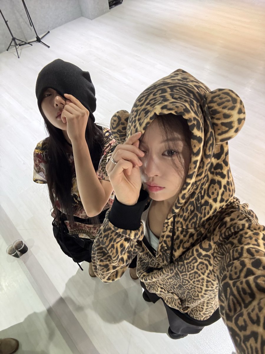 ablume_twt's tweet image. 저희 좀 힙-합-◡̈⃝✩‧₊

#ablume #어블룸 #SIO #시오