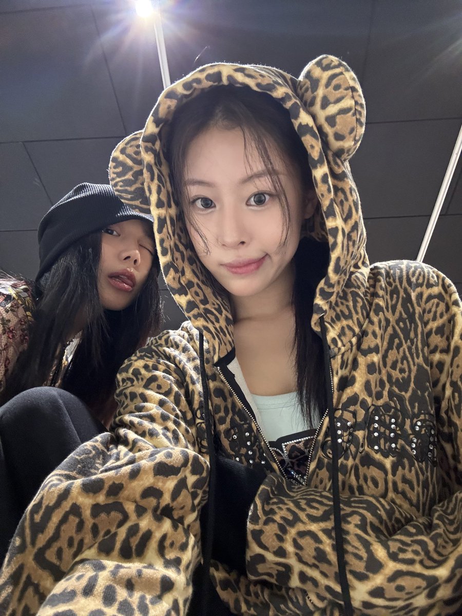 ablume_twt's tweet image. 저희 좀 힙-합-◡̈⃝✩‧₊

#ablume #어블룸 #SIO #시오