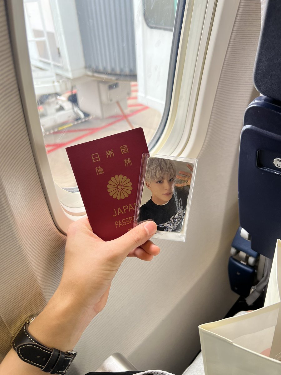 lee04230320's tweet photo. 🛫👋 https://t.co/VNPJvwDdyf