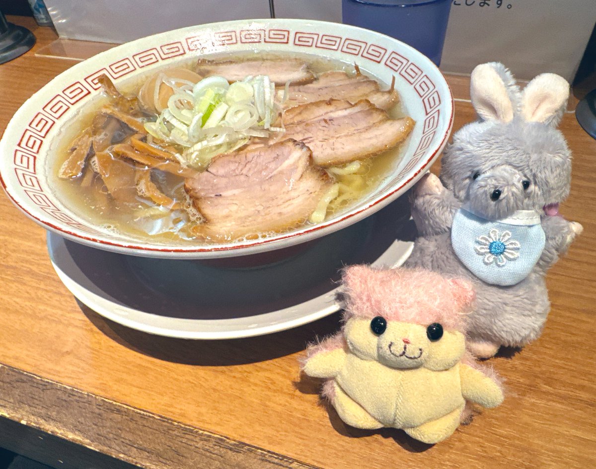 らみょーんの時は時間がしょぶ👊だから粗が目立つ(スプーンが後ろいっちゃってる)