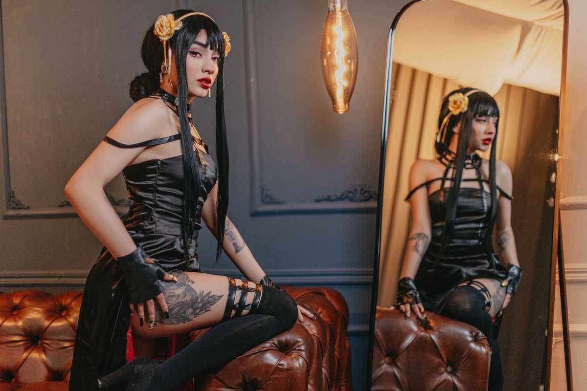 Lily3_4_'s tweet photo. Thorn Princess- Yor Forger🌹
Spy X Family Cosplay
.
.
.
Follow onlyfans: @lily3_4 for exclusive content
.
.
#yorforger #yorforgercosplay #onlyfans #cosplay #onlyfansgirl #cosplaygirl #spyxfamilycosplay #spyxfamily #cosplayer #animegirl #animecosplay #yorbriar https://t.co/NCcgP1y1g2