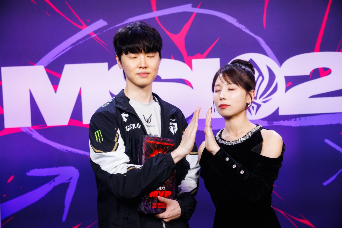 Chovy never let go of the FMVP trophy so we unlocked a new church of chovy emote🫸🫷