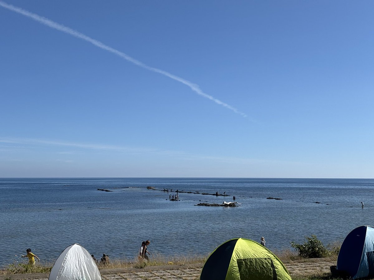 オガーレでイカ焼き、焼きそば買って鵜ノ崎海岸で食す🦑🦀🐙
秋田の夏も暑くなったなー