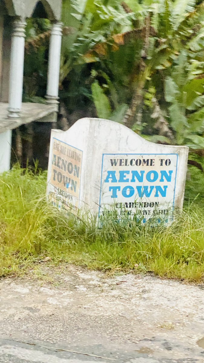 TraumaDocSF's tweet image. Amazing to be able to participate in my family reunion in Jamaica. We have a large family and it was great to see young and old family members. For a longtime I thought I was the only MD but now know there are five of us. So proud of how far we have come from Aenon Town Jamaica