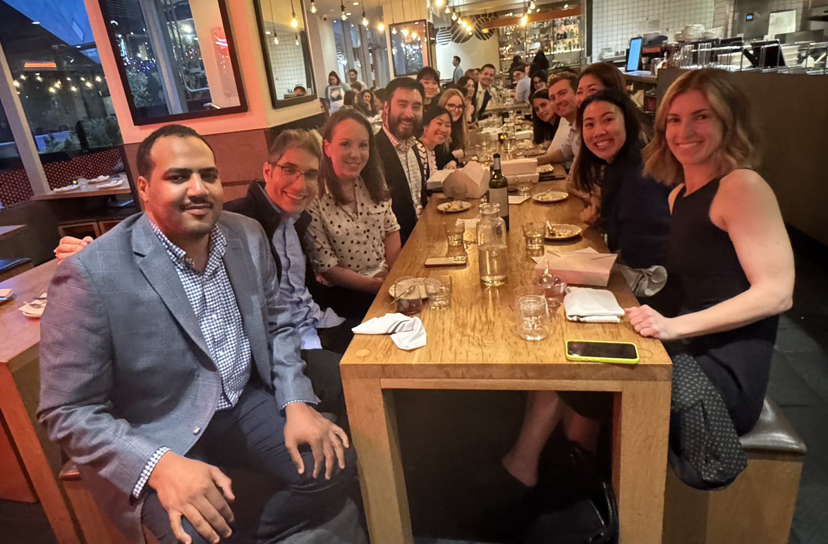 JoyYWu's tweet image. My heart is full (and my stomach too!) after our @StanfordEndo dinner at #ENDO2025. A special chance to connect with our faculty, fellows, APPs and alumni! 🥰