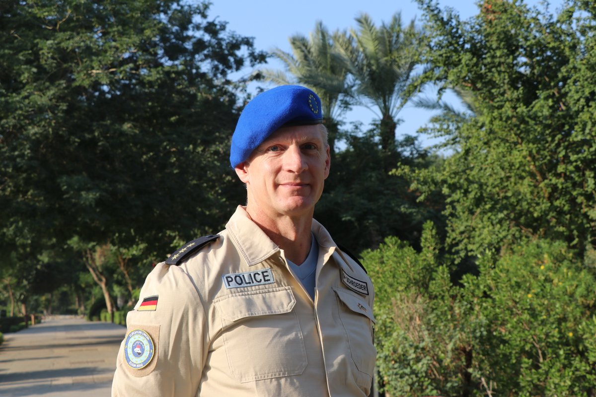 EuamIraq's tweet image. 🤝Congratulations to Ralf Schröder, new Head of Mission for @EUAMIraq from 16 August 2025.

ℹ️Press Release
👮‍♂️CV&amp;amp;Photo&amp;amp;Interview of Ralf Schröder
📎PSC decision

on our website 👇bit.ly/4eMIbiP