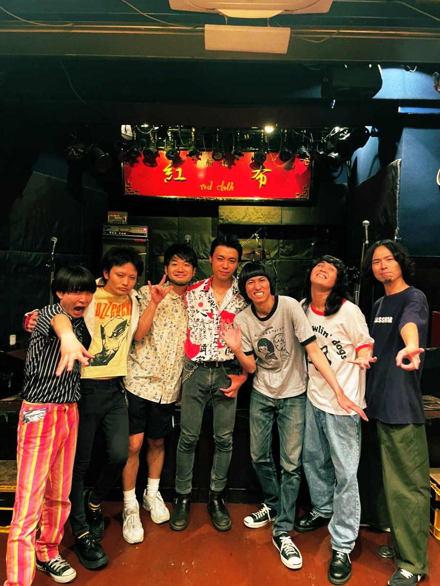 thehowlindogs's tweet image. 【THANK YOU, TOKYO!!】
~2025.7.13~新宿RedCloth
''よろしく サー・ガーヴィンズ始動記念ライブ''
新宿RedCloth にて目撃してくださったみなさま、ありがとうございました!
サー・ガーヴィンズも最高でした!
#Thehowlindogs #ハウリンドッグス