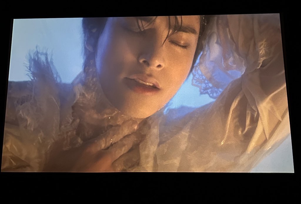 chie 🌼♡ tweet media