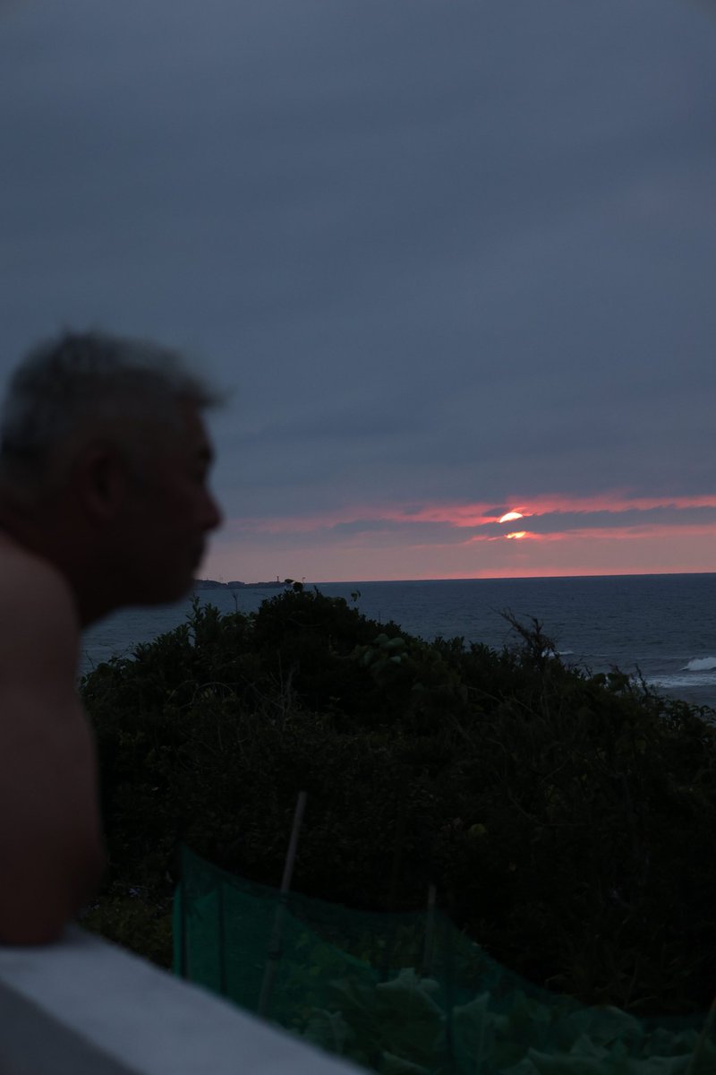 昨日は鳴り石の浜サンセットサウナ🌇のご参加有難うございます！怪しい天候でしたが、その分海風が気持ちよい日となりました😆❗
鳴り石の浜サウナ通常のご予約もお待ちしております🧖‍♀️✨