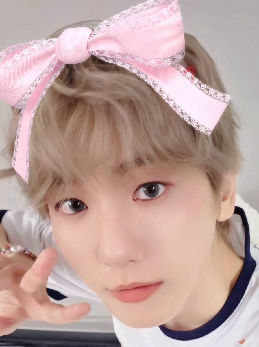 #이거백현이 🐶🎀🤍