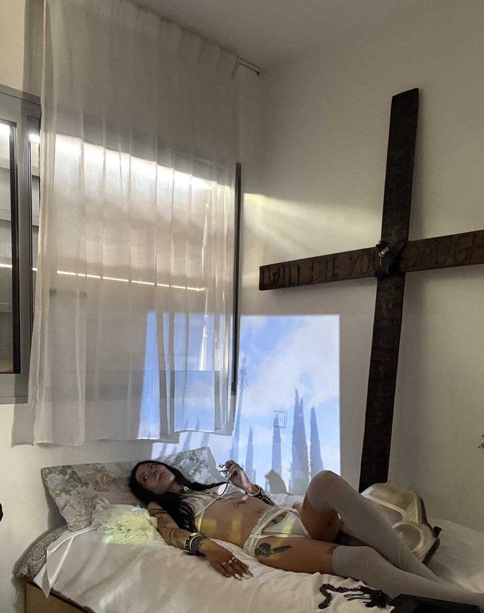 PUPPYMARTYR (@metasnuff) on Twitter photo 