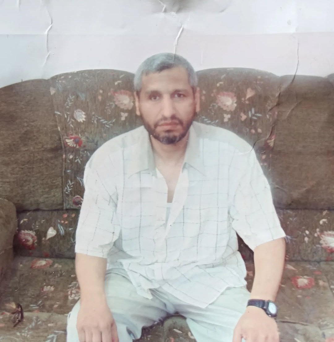 اللّٰهُمَّ أنزله منازل الشهداء واجعل عيشه في قبره عيش السُعداء، واجعله في الجنة برفقة الأنبياء والصالحين.