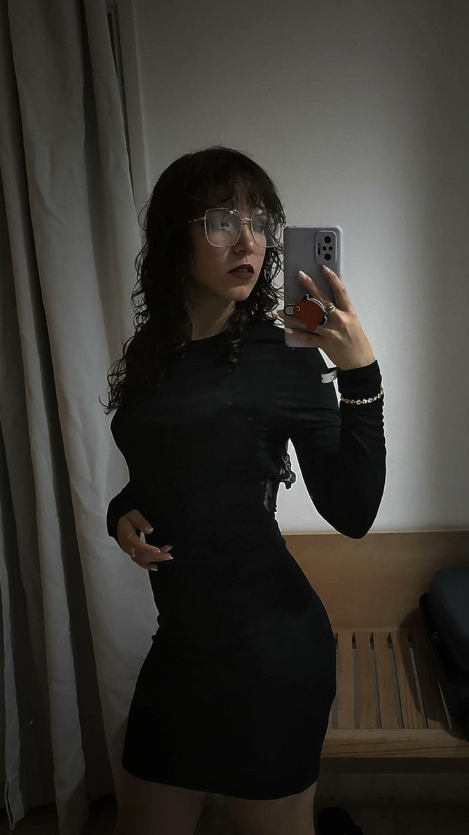 Blue Laurita💙❤ tweet media