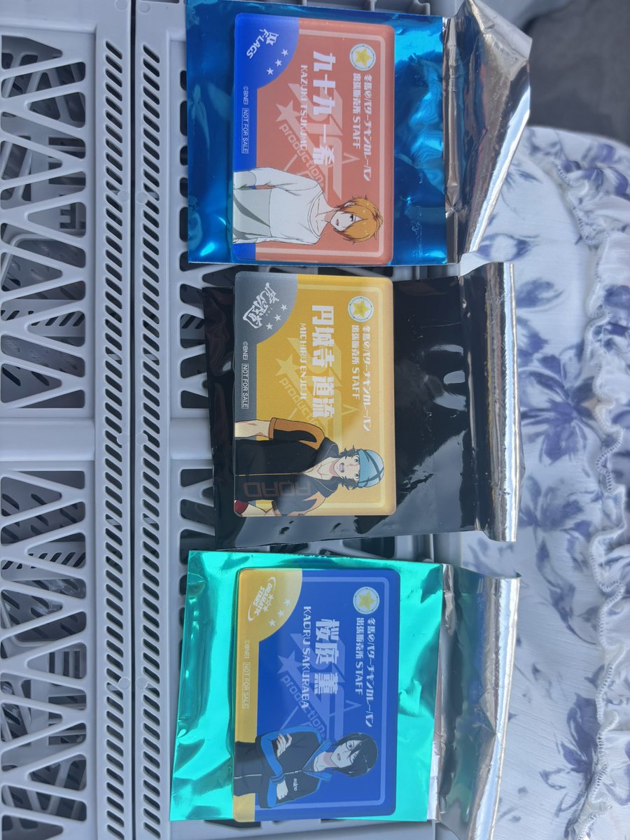 【交換】SideM 10th カレーパン 特典 アクリルネームバッジ
求:道夫、翼&gt;ピエール
譲:道流、薫、一希

本日開場時間付近での手渡し交換希望。