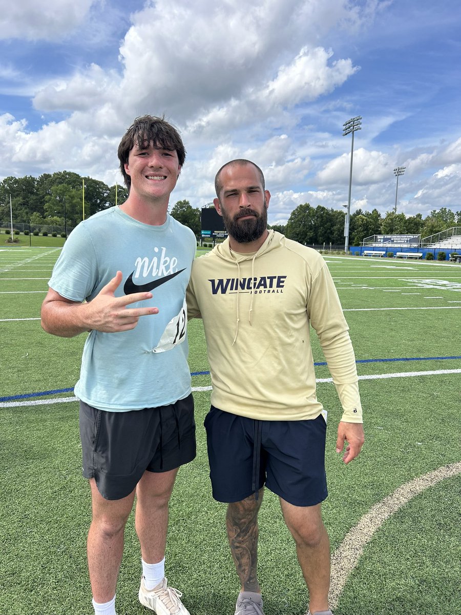 YowCarter's tweet image. Great day @WingateFb with some amazing coaches @Coach_TKnight @CoachUlassin @RockJordan15 also thanks too @CoachW_Jackson @WSHS_Colts_FB @pepman704