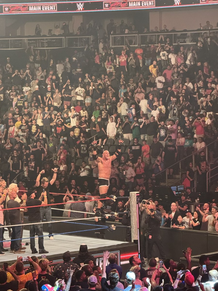 Haters be damned. This man gave us everything he had tonight and it was epic. Thank you <a href="/Goldberg/">Bill Goldberg</a> 👏 👏👏 it was an honor to be there live 

#SNME