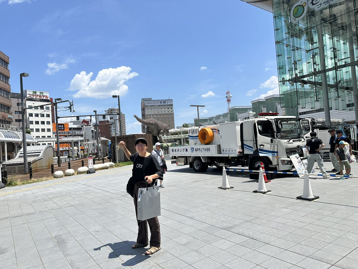 福井着きました！
#空気階段ダンス