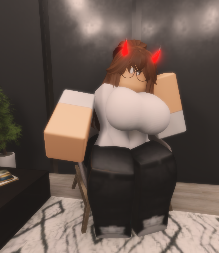 Shunkzer's tweet image. slightly old version of a character
#robloxnsfw #rr34